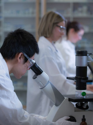 Advanced Lab Financial Management